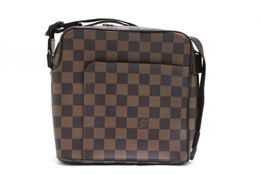 LOUIS VUITTON Olaf Shoulder Bag Damier